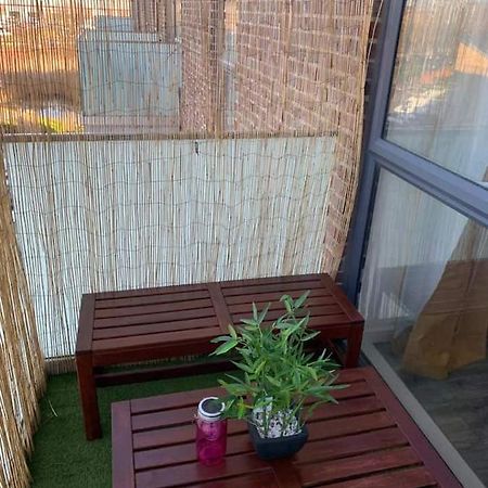 Lovely 1-Bed Serviced Apartment With Free Parking West Thurrock Exteriér fotografie